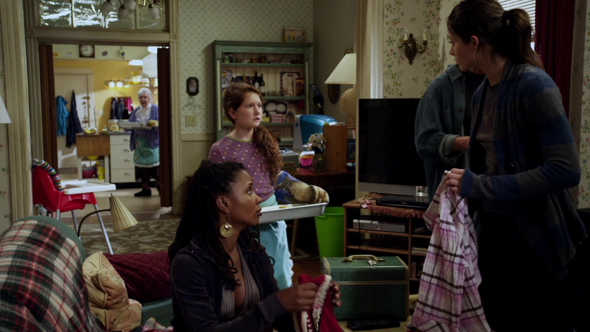 Shameless_US_S01E03_1080p_ERW_006538.jpg