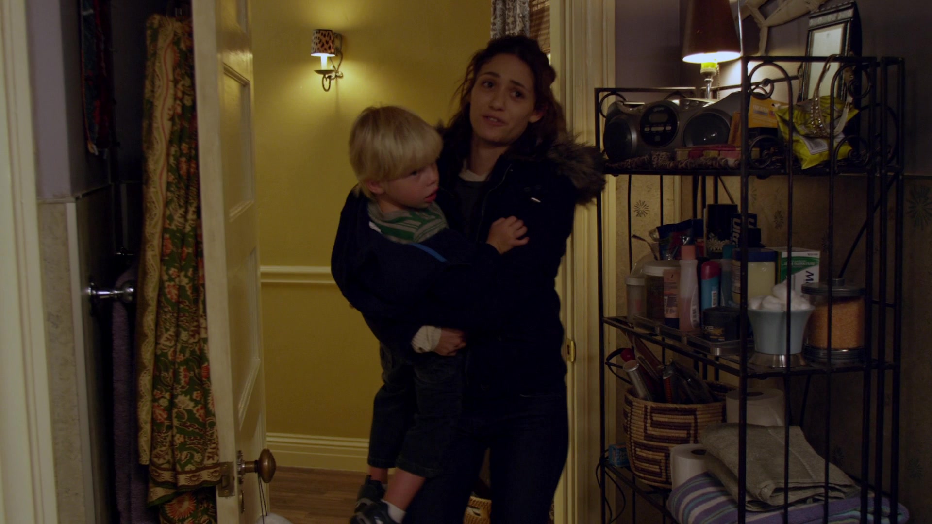Shameless_US_S01E04_1080p_ERW_001814.jpg
