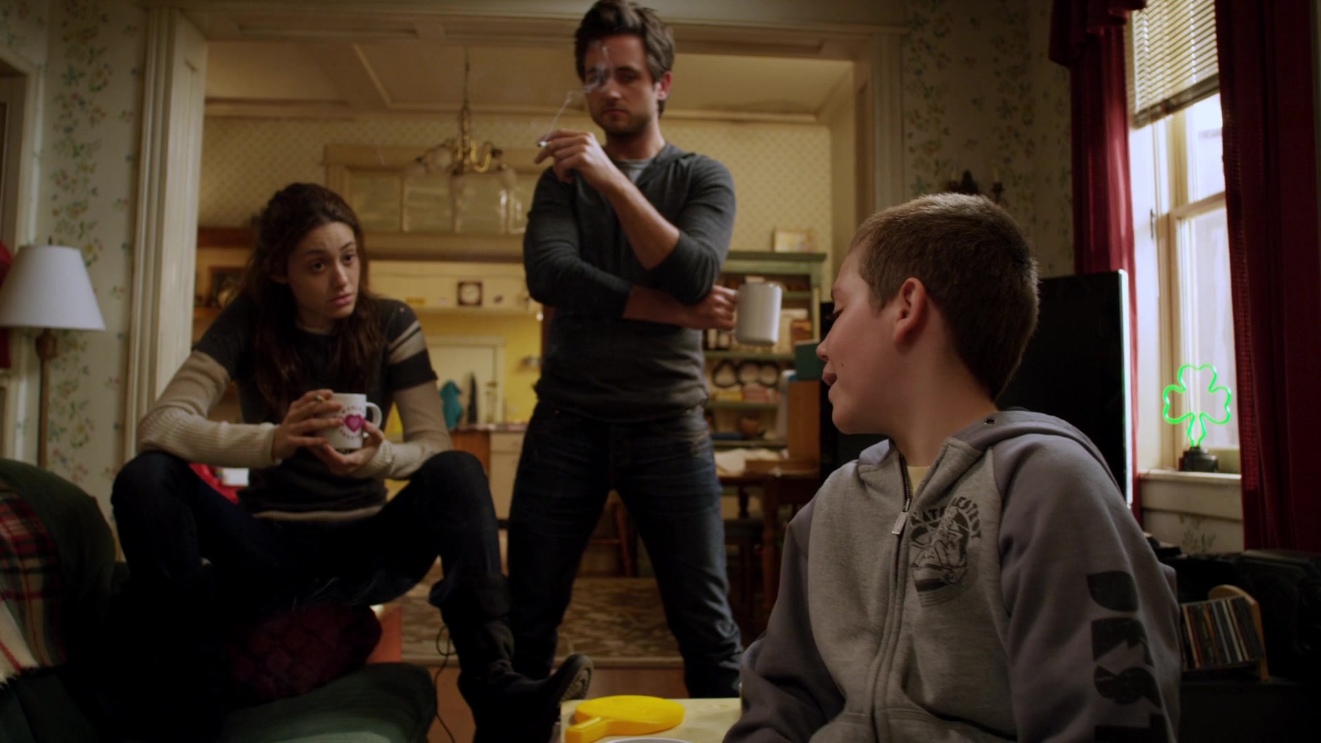 Shameless_US_S01E04_1080p_ERW_002781.jpg