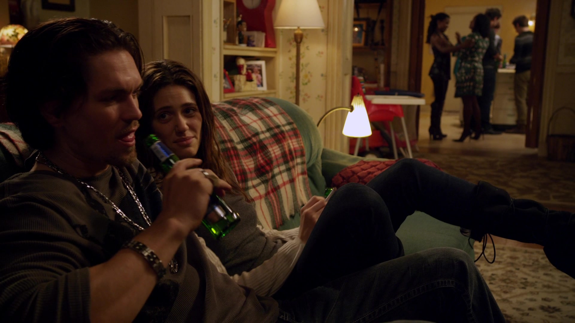 Shameless_US_S01E04_1080p_ERW_005875.jpg