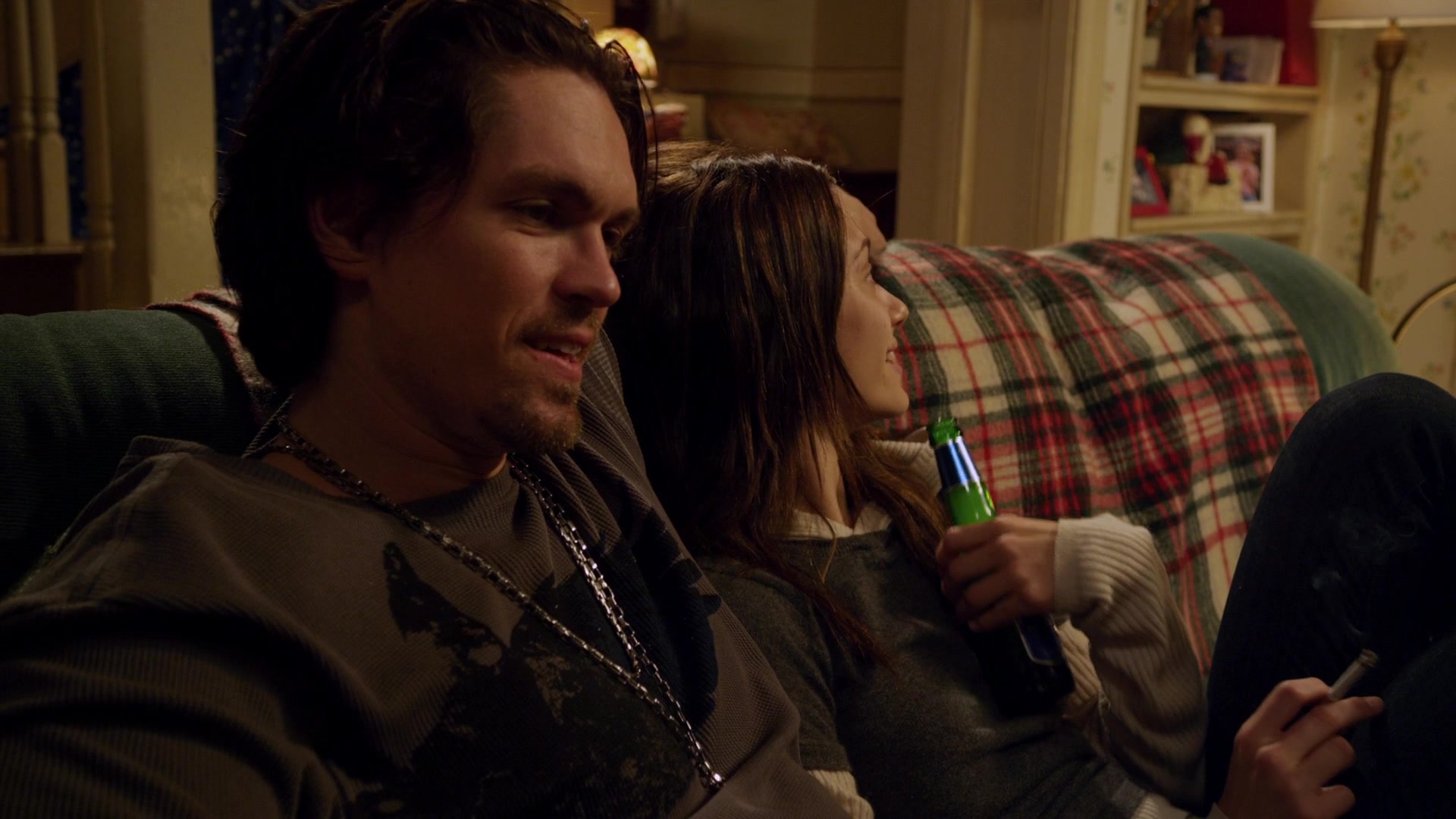 Shameless_US_S01E04_1080p_ERW_005917.jpg