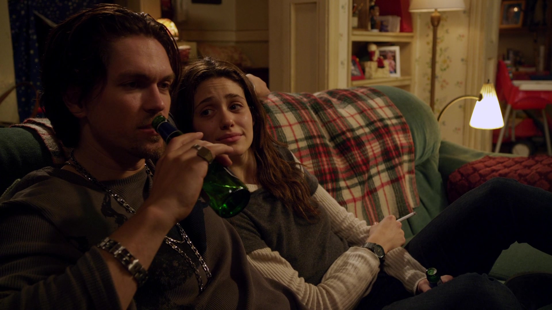 Shameless_US_S01E04_1080p_ERW_005932.jpg