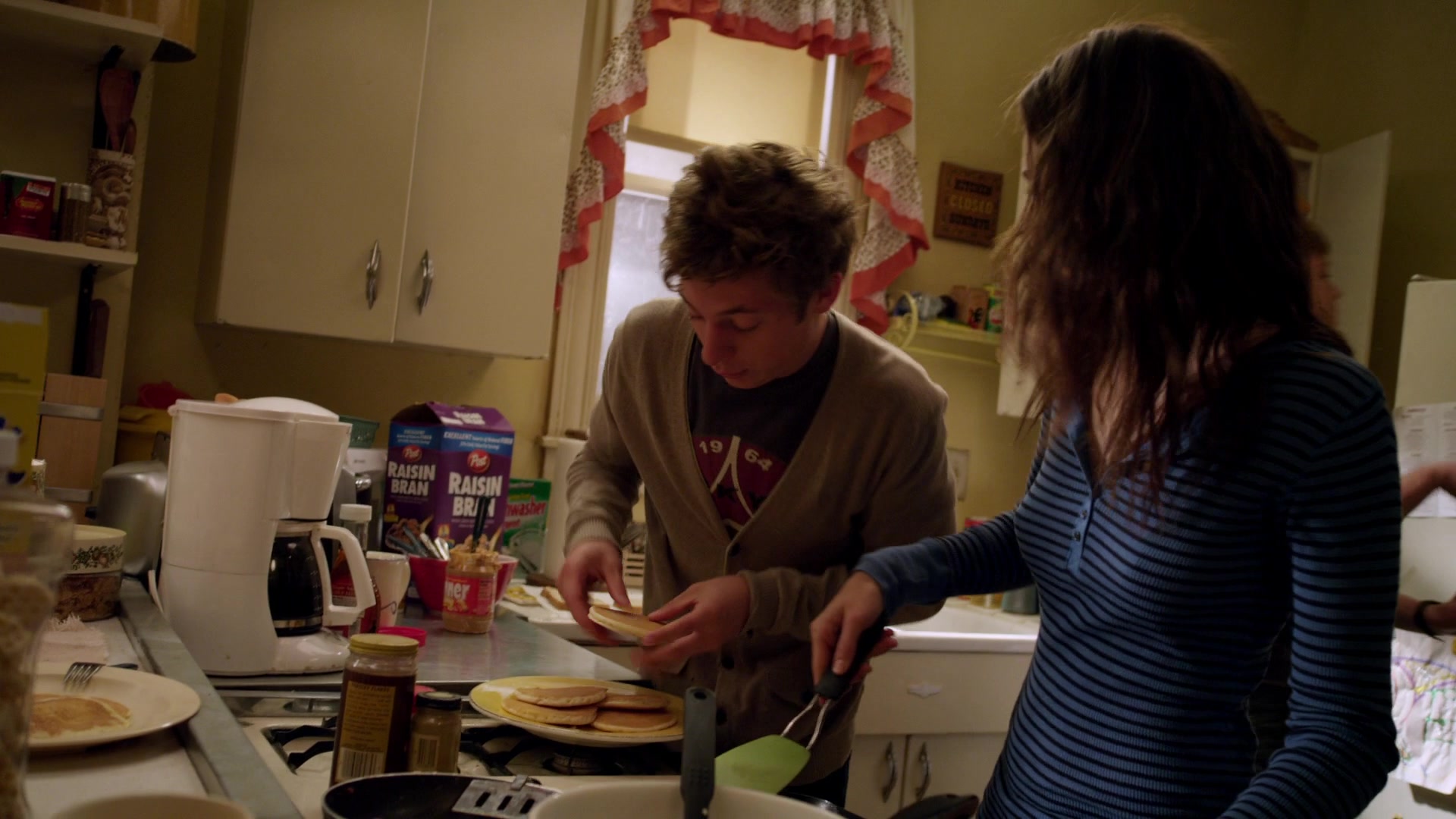 Shameless_US_S01E04_1080p_ERW_006133.jpg