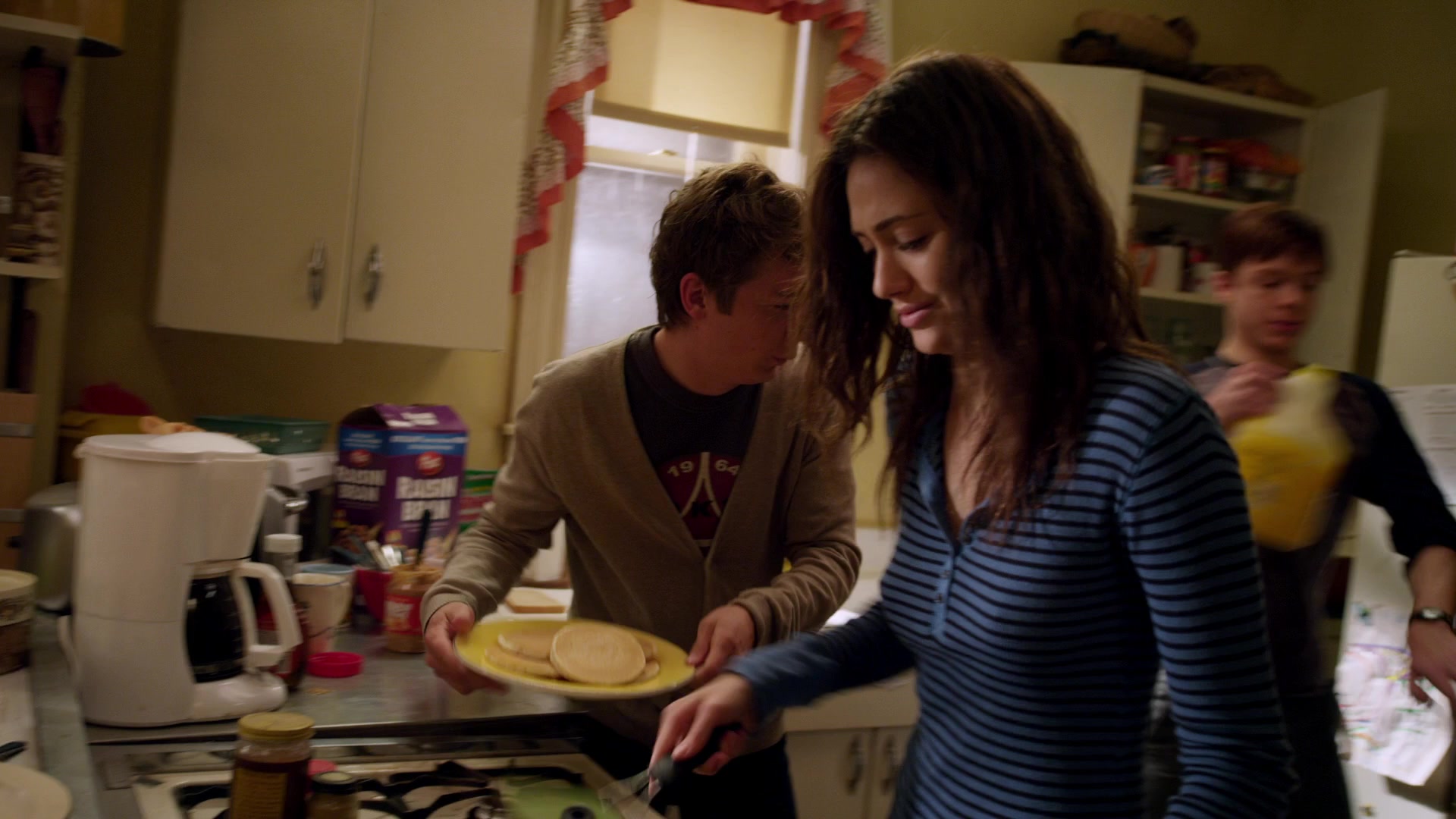 Shameless_US_S01E04_1080p_ERW_006136.jpg