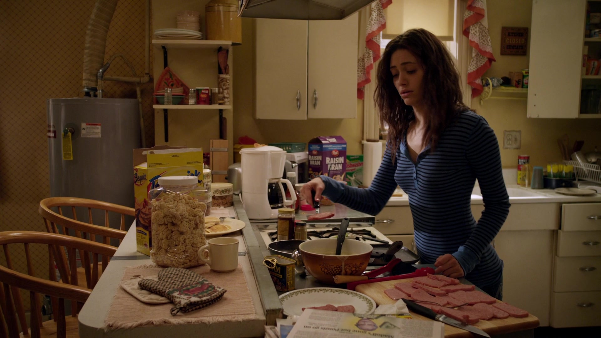 Shameless_US_S01E04_1080p_ERW_006223.jpg