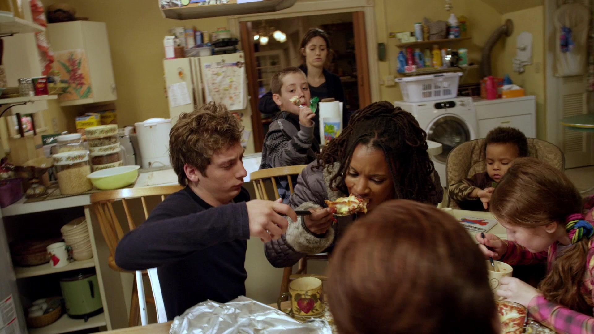 Shameless_US_S01E05_1080p_ERW_001106.jpg