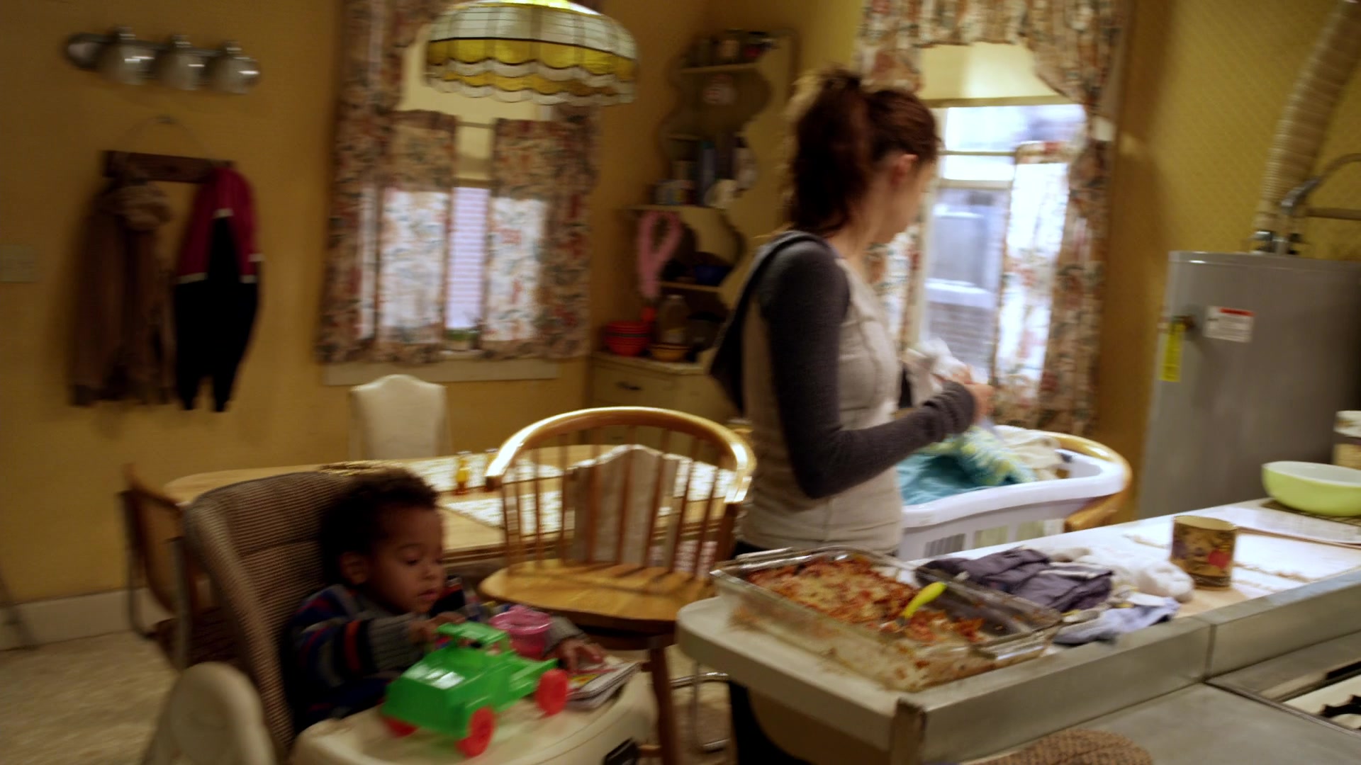Shameless_US_S01E05_1080p_ERW_002087.jpg