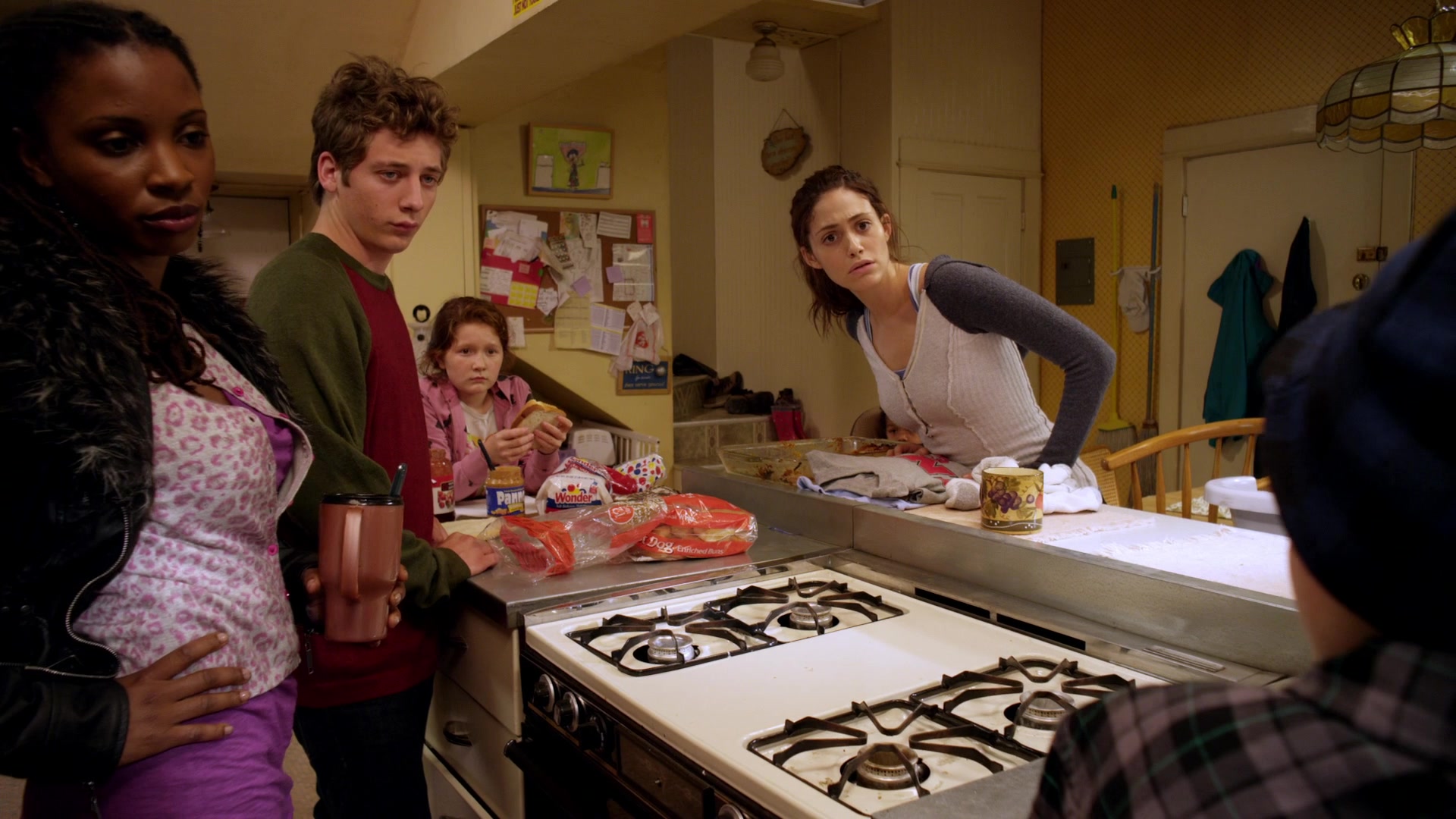 Shameless_US_S01E05_1080p_ERW_002173.jpg