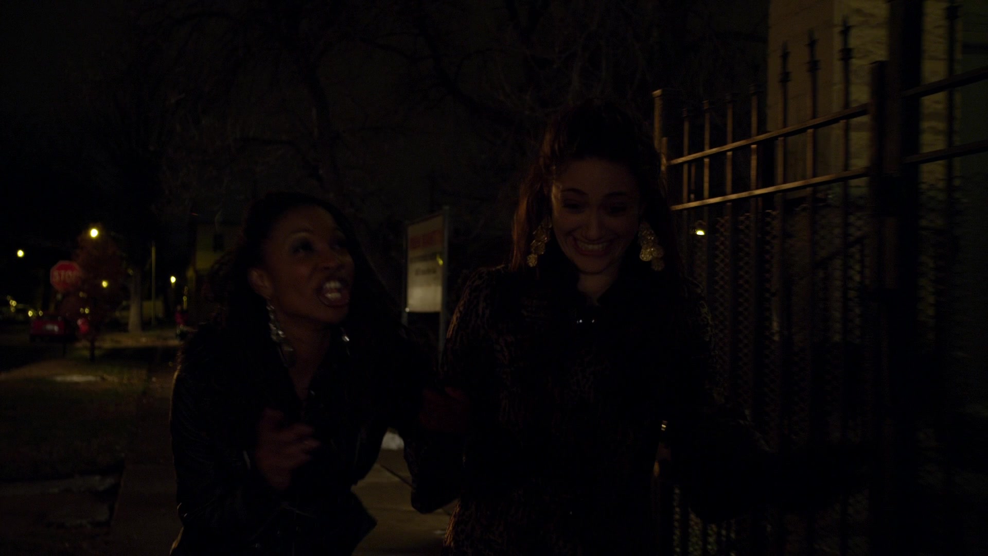Shameless_US_S01E05_1080p_ERW_003713.jpg