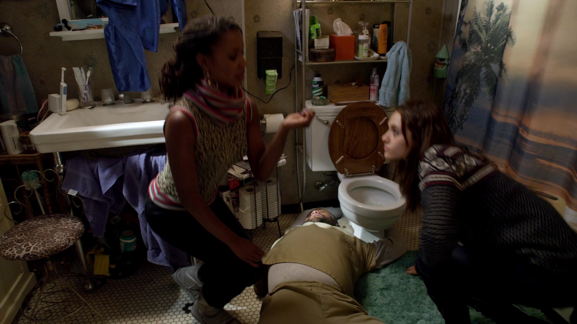 Shameless_US_S01E05_1080p_ERW_004990.jpg