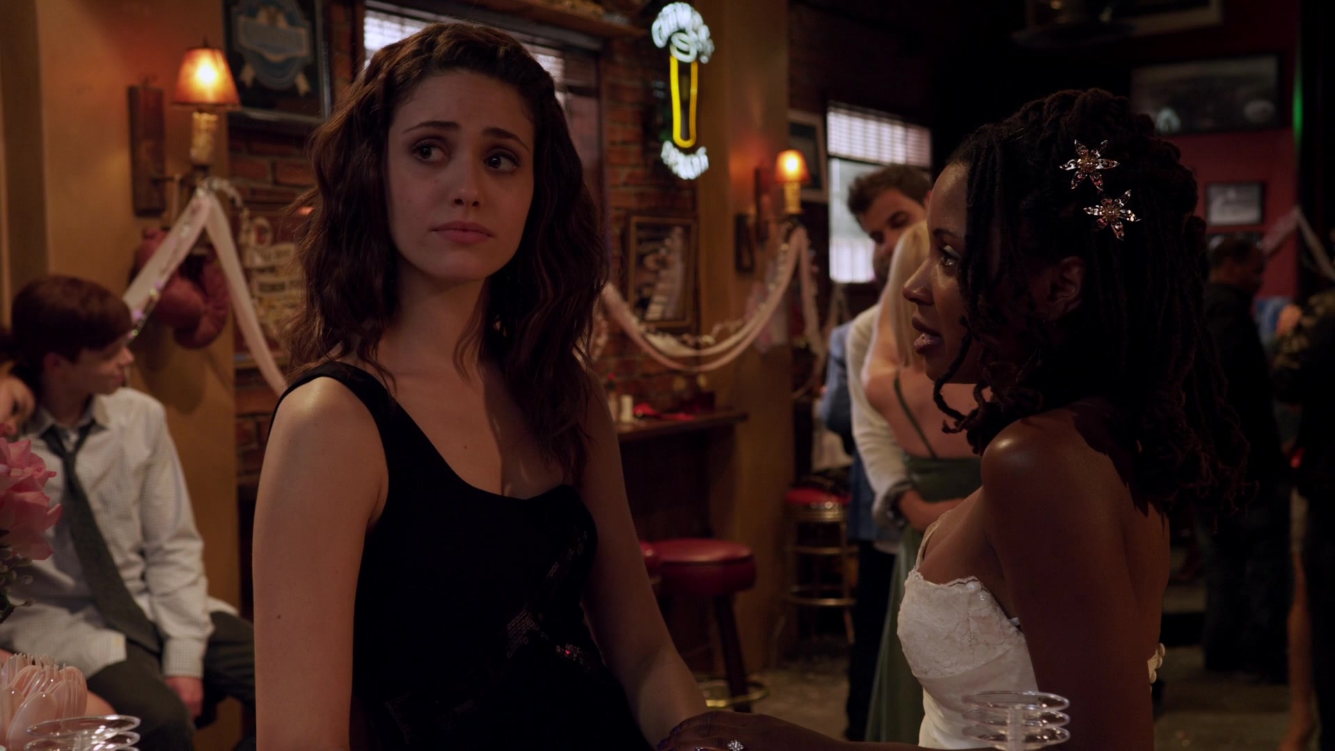 Shameless_US_S01E05_1080p_ERW_005730.jpg
