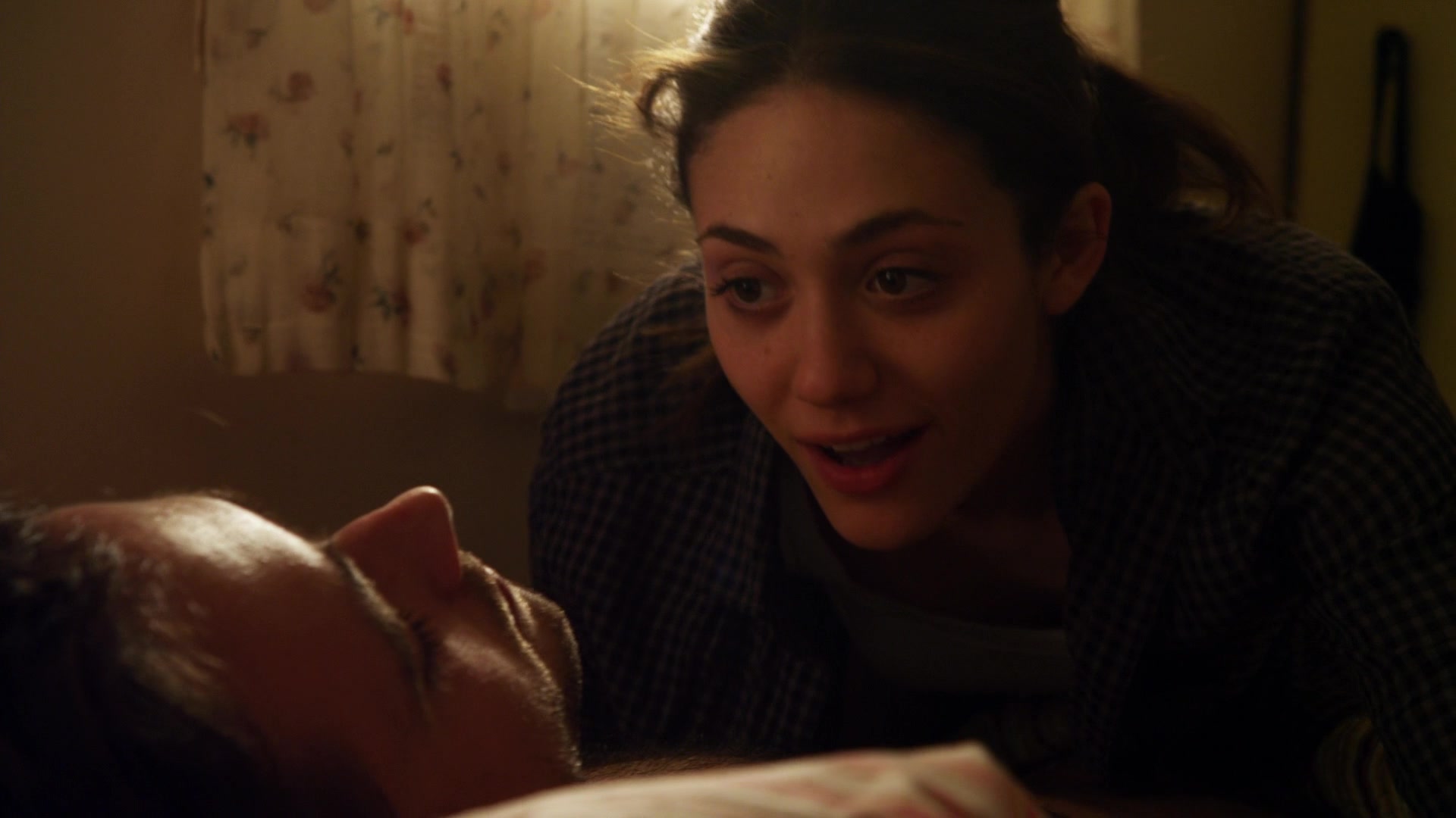 Shameless_US_S01E08_1080p_ERW_000801.jpg