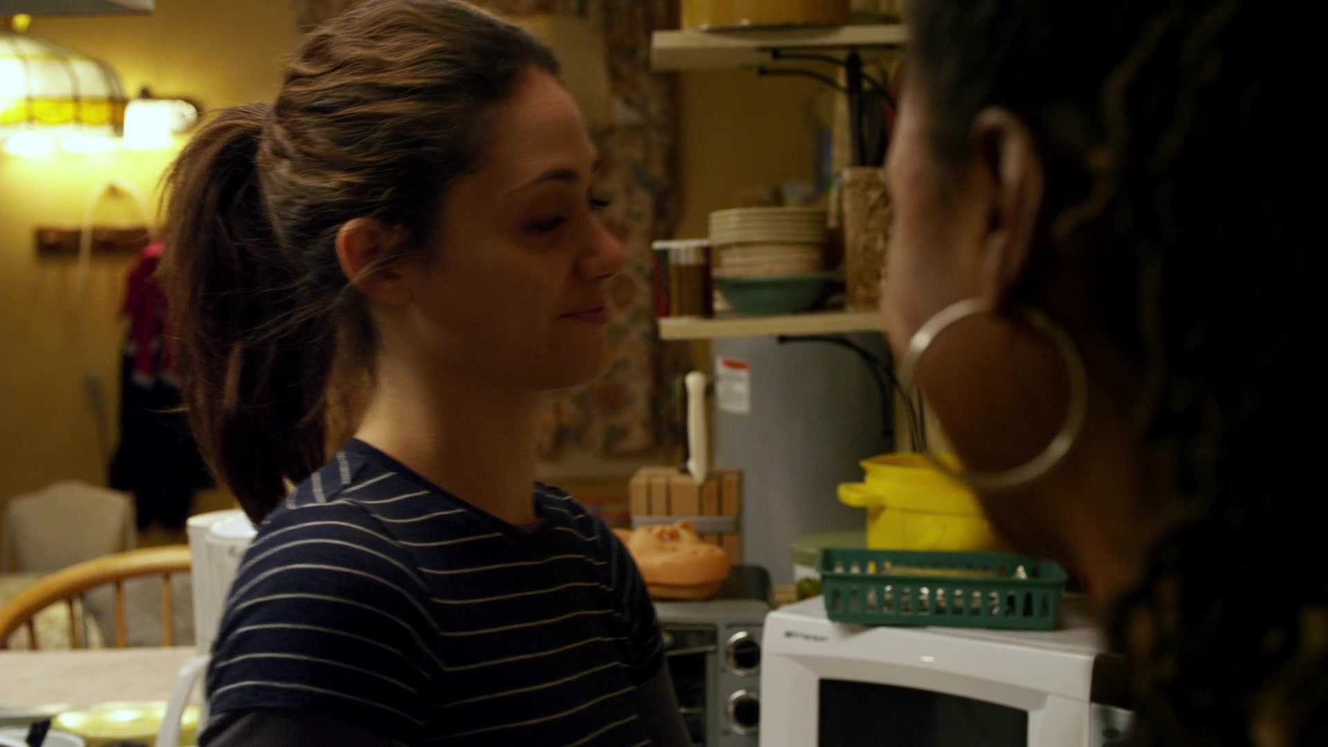 Shameless_US_S01E08_1080p_ERW_003899.jpg