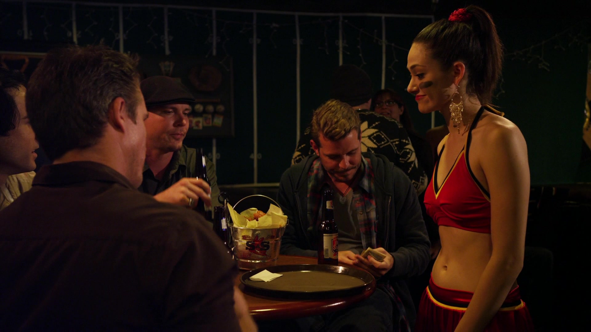 Shameless_US_S01E08_1080p_ERW_005130.jpg