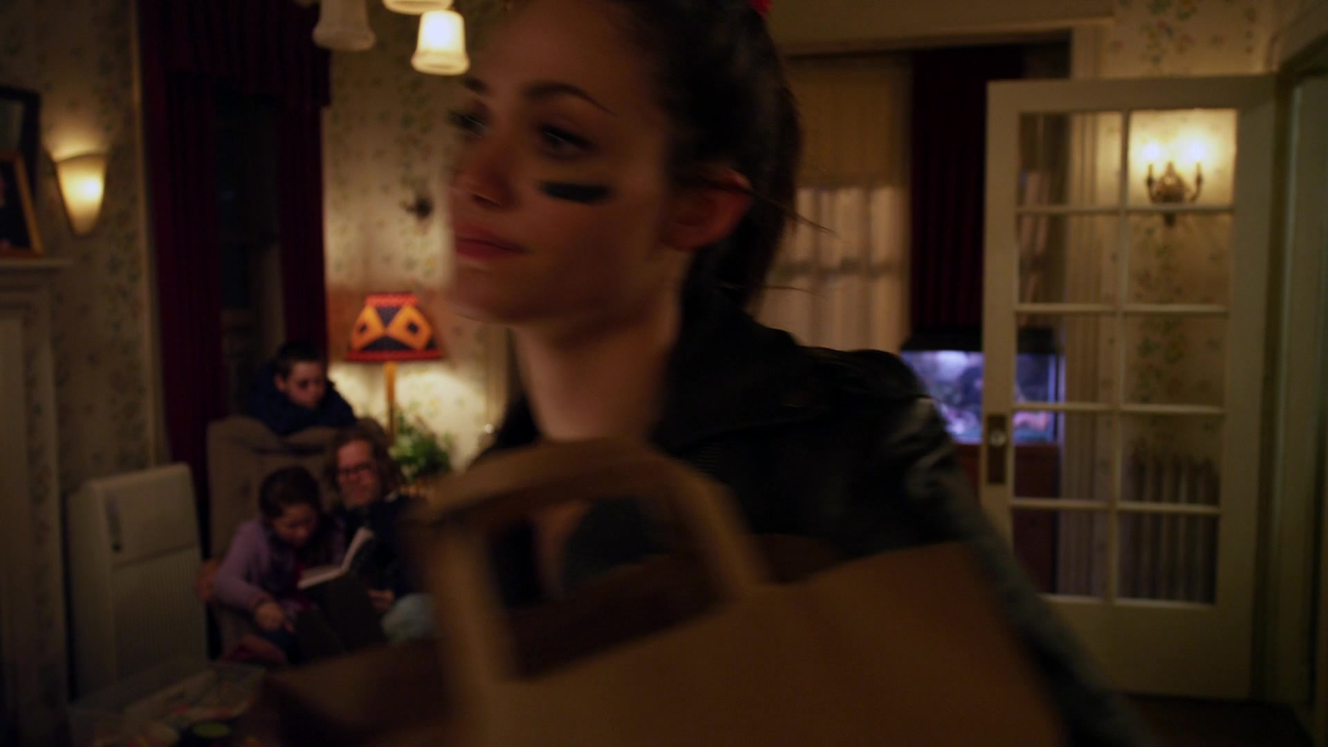 Shameless_US_S01E08_1080p_ERW_005294.jpg