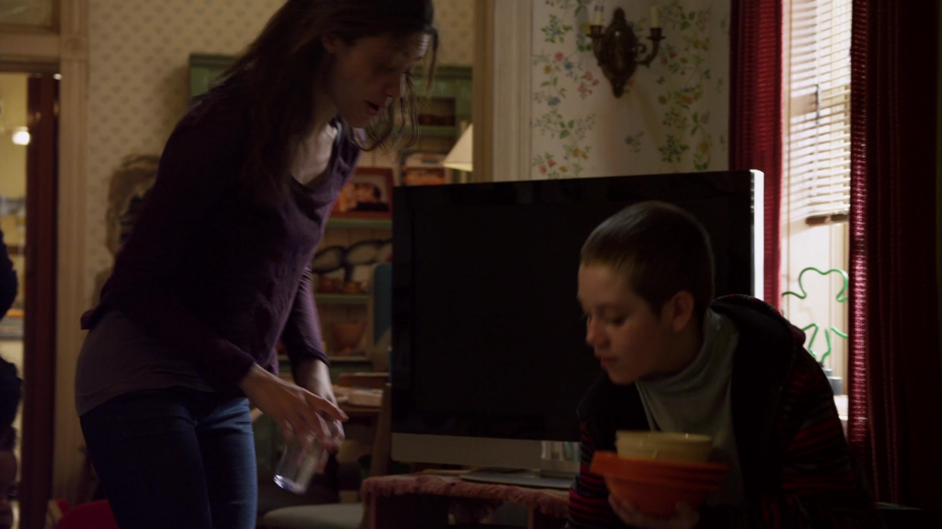 Shameless_US_S01E09_1080p_ERW_005409.jpg