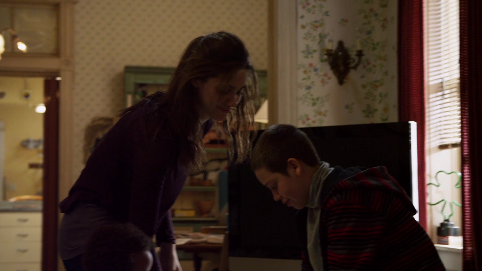 Shameless_US_S01E09_1080p_ERW_005420.jpg