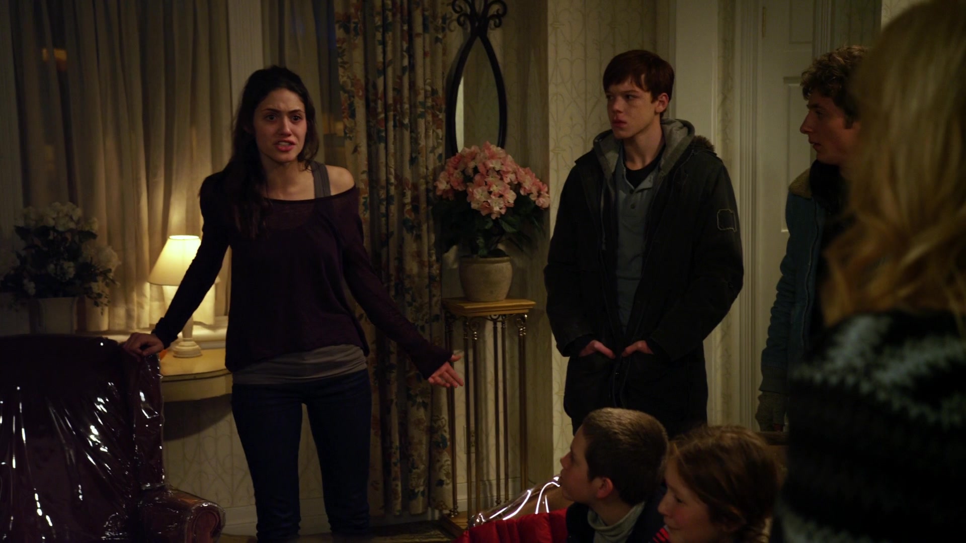 Shameless_US_S01E09_1080p_ERW_006494.jpg