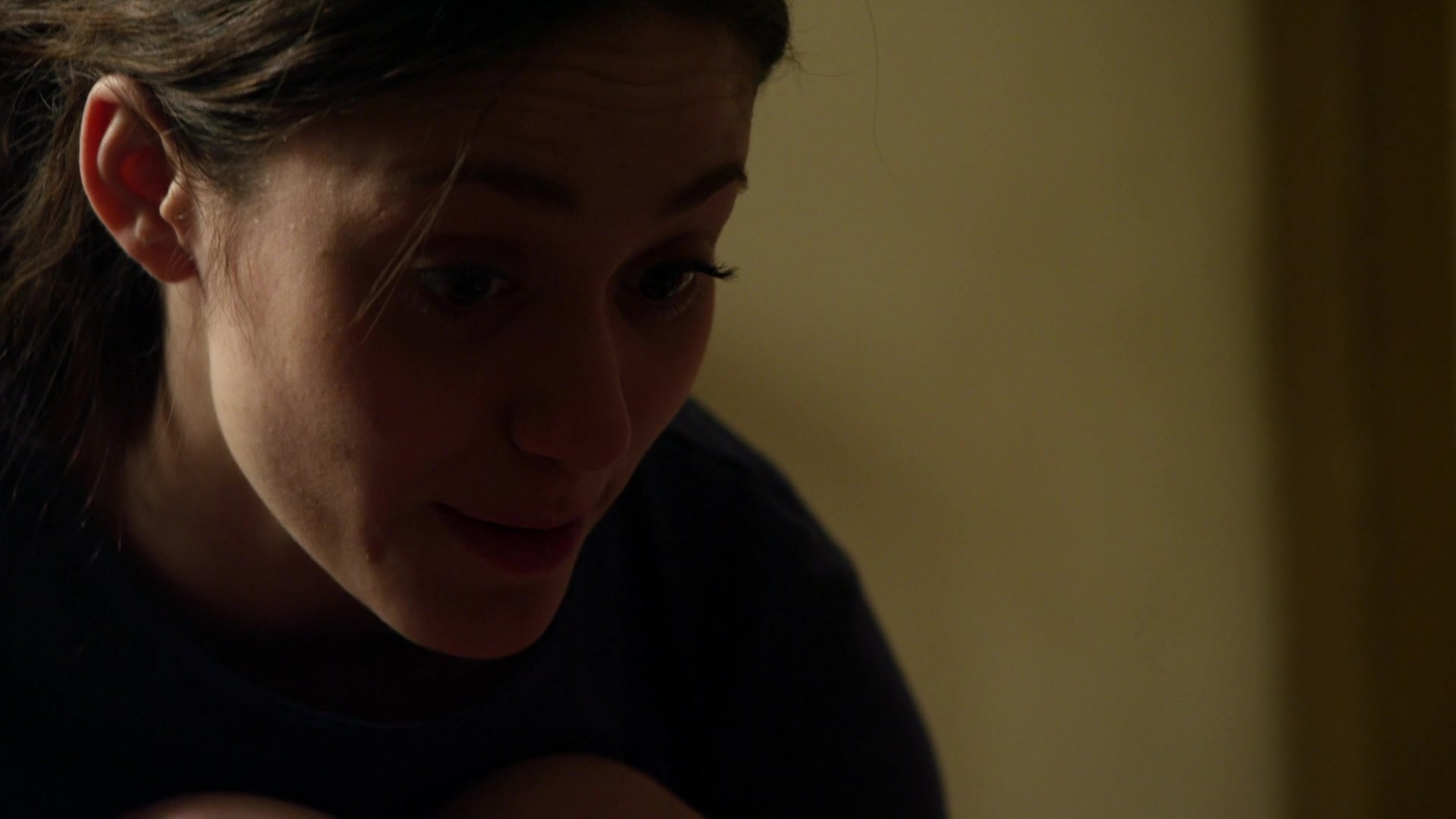 Shameless_US_S01E11_1080p_ERW_000348.jpg