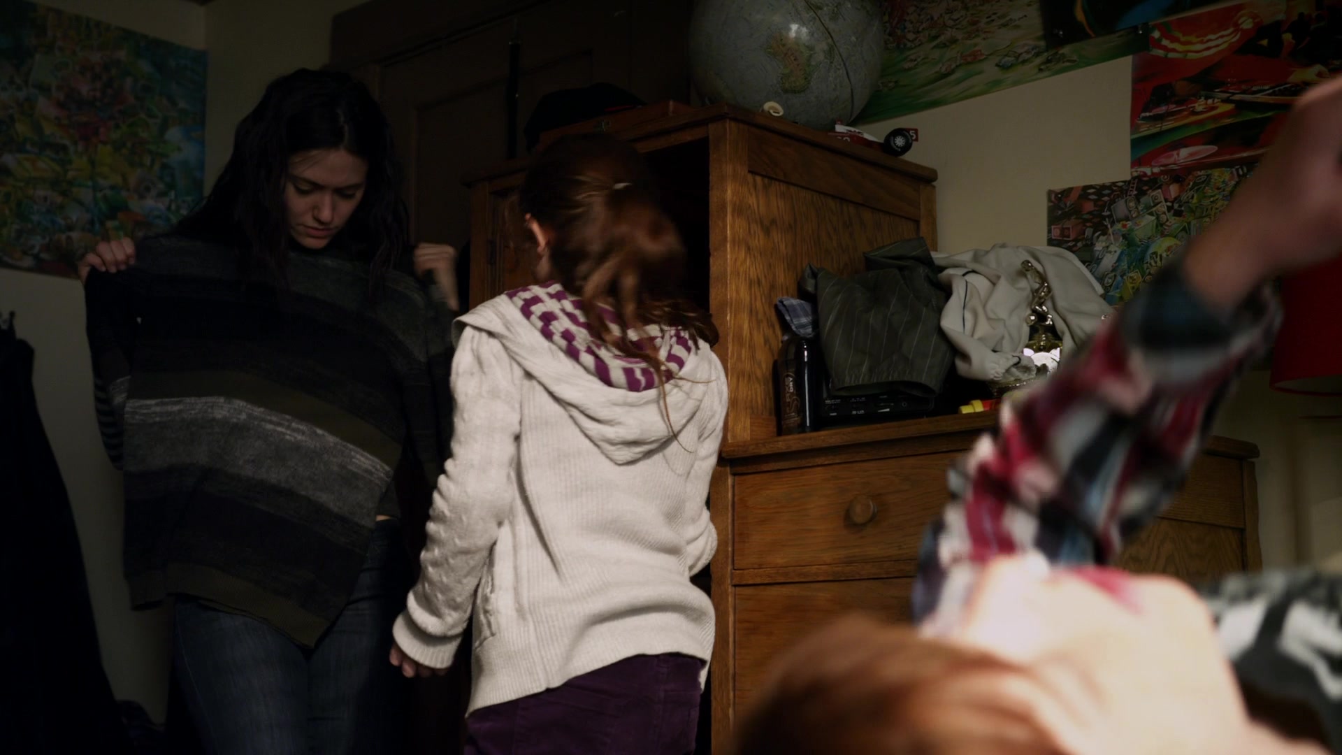 Shameless_US_S01E11_1080p_ERW_000804.jpg