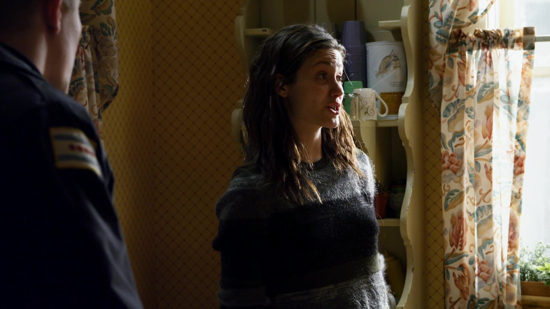 Shameless_US_S01E11_1080p_ERW_003427.jpg