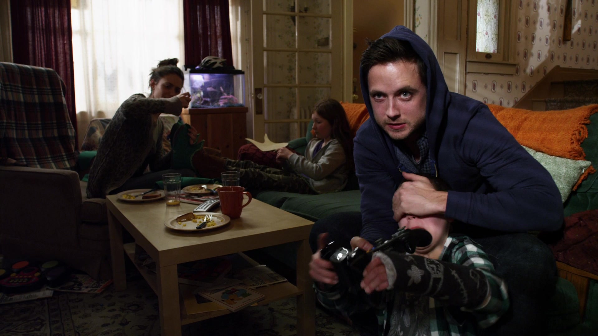 Shameless_US_S01E11_1080p_ERW_004141.jpg