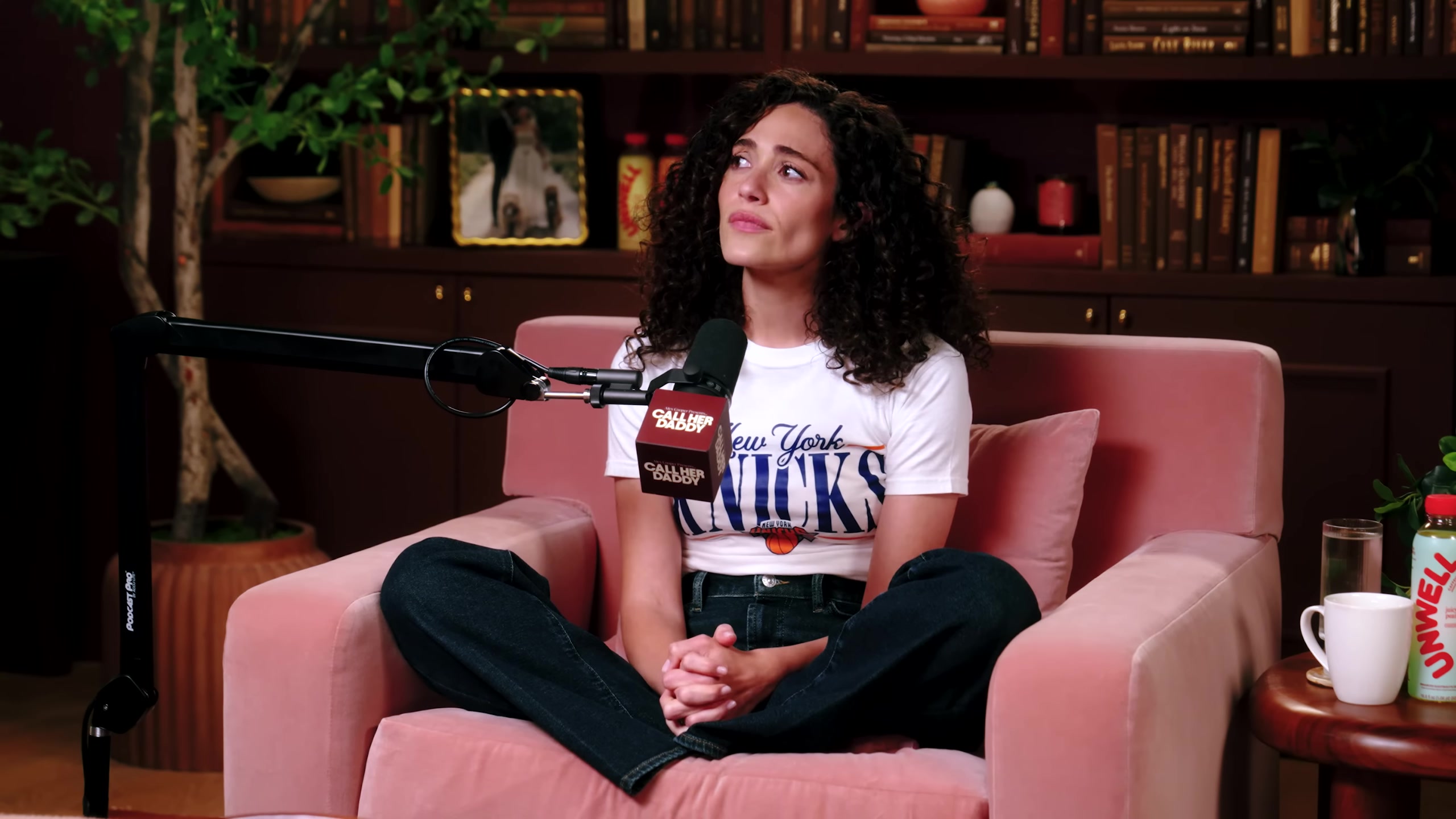 emmyrossumweb_callherdaddypod_000929.jpg emmyrossumweb_callherdaddypod_000929.jpg