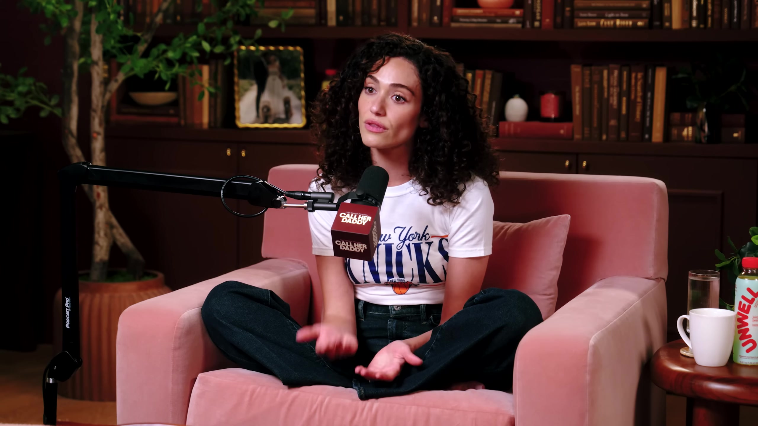emmyrossumweb_callherdaddypod_001080.jpg emmyrossumweb_callherdaddypod_001080.jpg