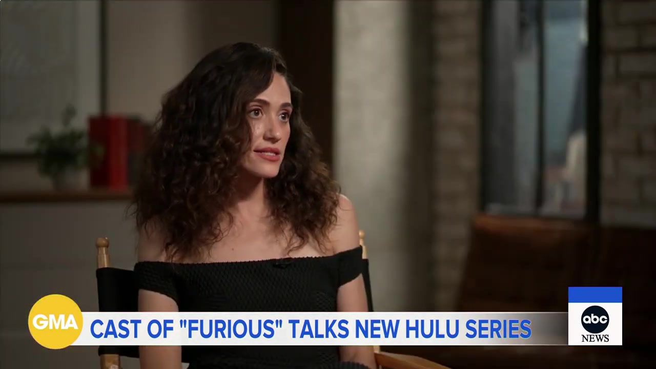 emmyrossumweb_casttalk_gma_000079.jpg