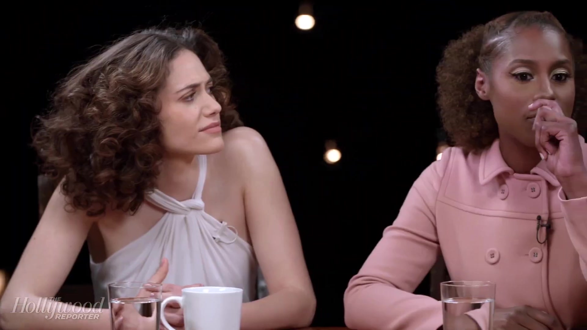 emmyrossumweb_comedyactressroundtable_hollywoodreporter17_000213.jpg