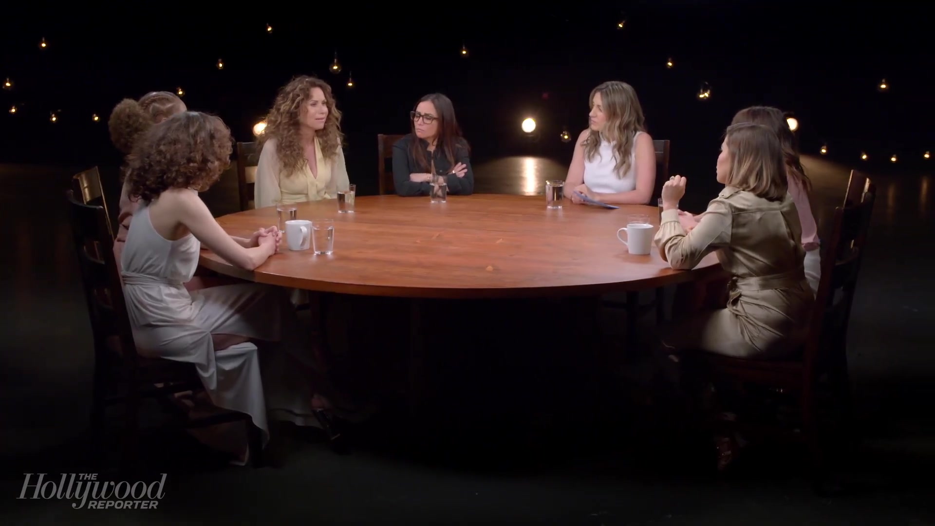 emmyrossumweb_comedyactressroundtable_hollywoodreporter17_000543.jpg