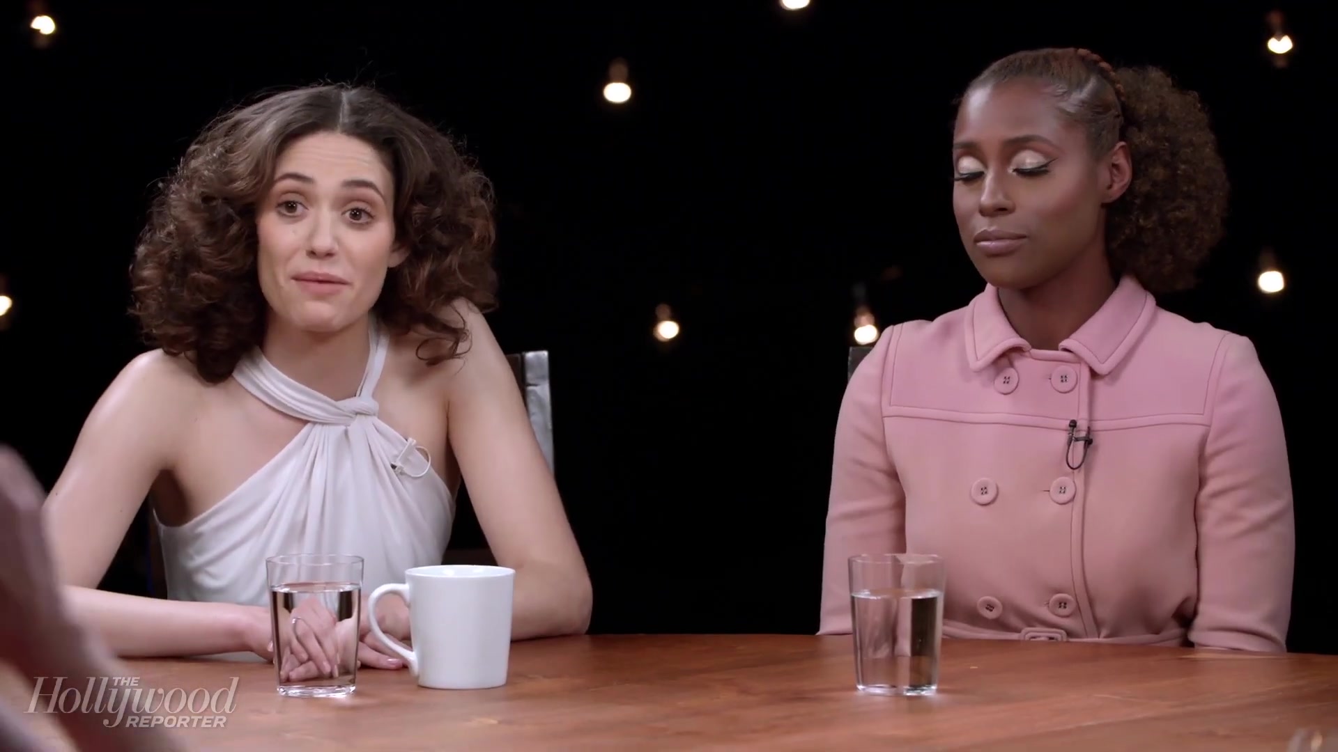 emmyrossumweb_comedyactressroundtable_hollywoodreporter17_000855.jpg