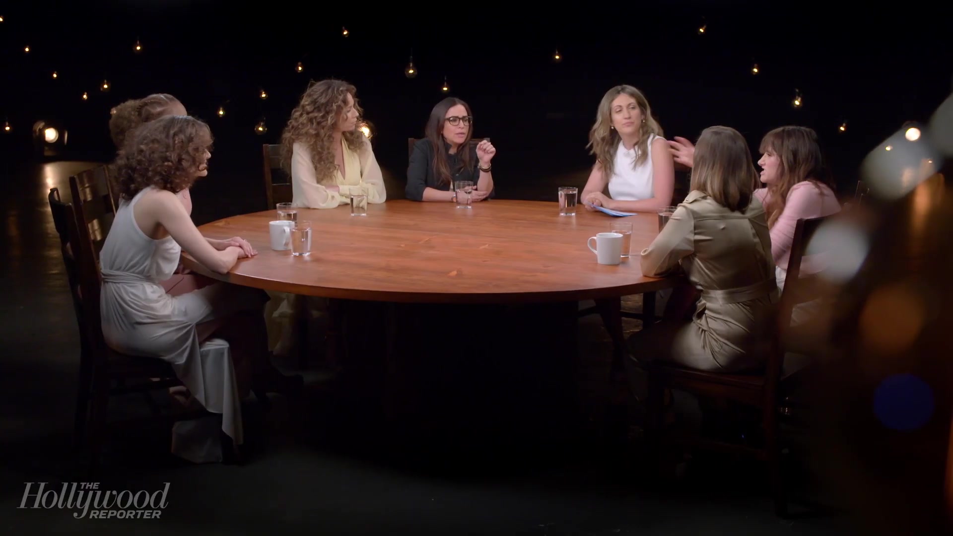 emmyrossumweb_comedyactressroundtable_hollywoodreporter17_000858.jpg emmyrossumweb_comedyactressroundtable_hollywoodreporter17_000858.jpg