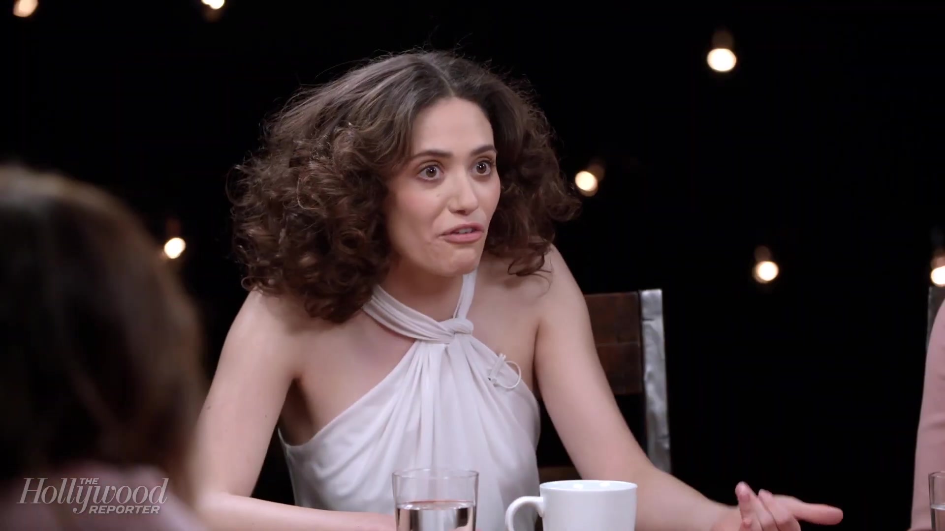 emmyrossumweb_comedyactressroundtable_hollywoodreporter17_001137.jpg