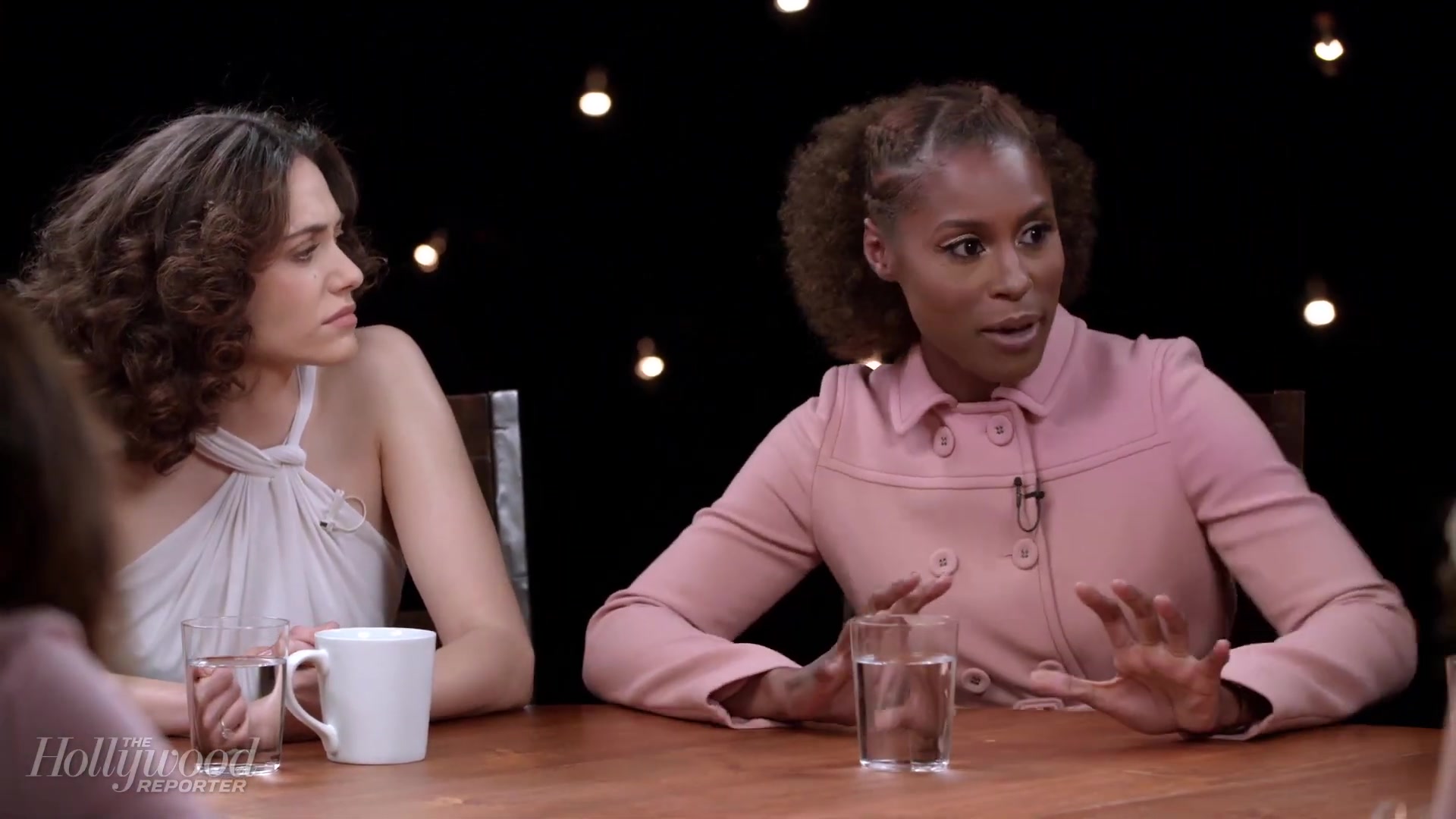 emmyrossumweb_comedyactressroundtable_hollywoodreporter17_001264.jpg