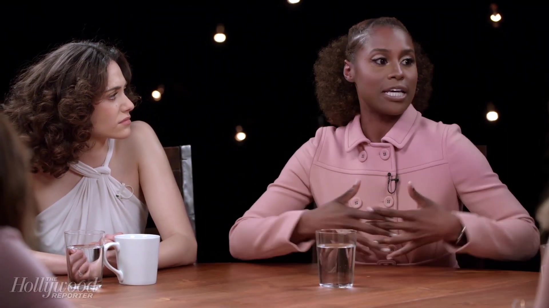 emmyrossumweb_comedyactressroundtable_hollywoodreporter17_001267.jpg