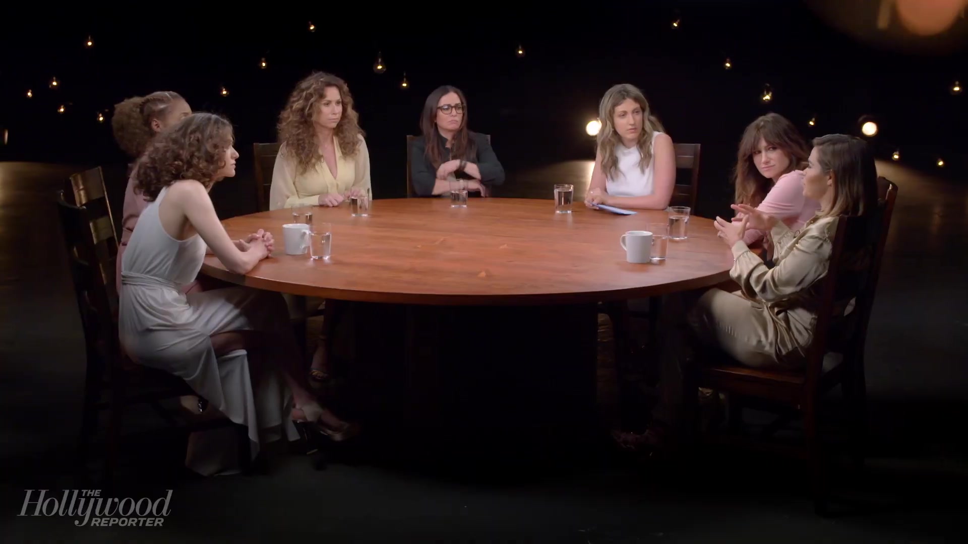 emmyrossumweb_comedyactressroundtable_hollywoodreporter17_001499.jpg