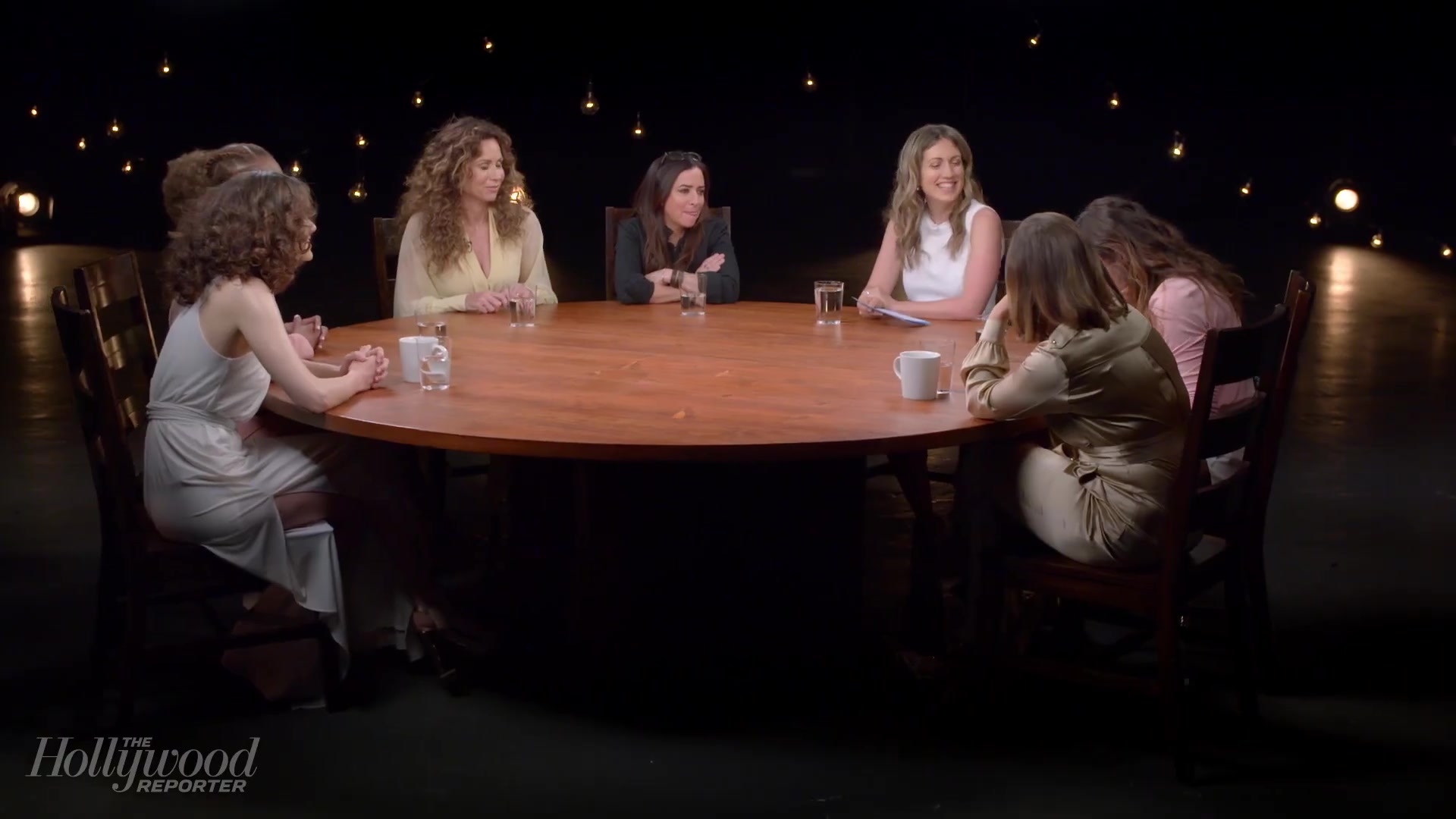 emmyrossumweb_comedyactressroundtable_hollywoodreporter17_001775.jpg