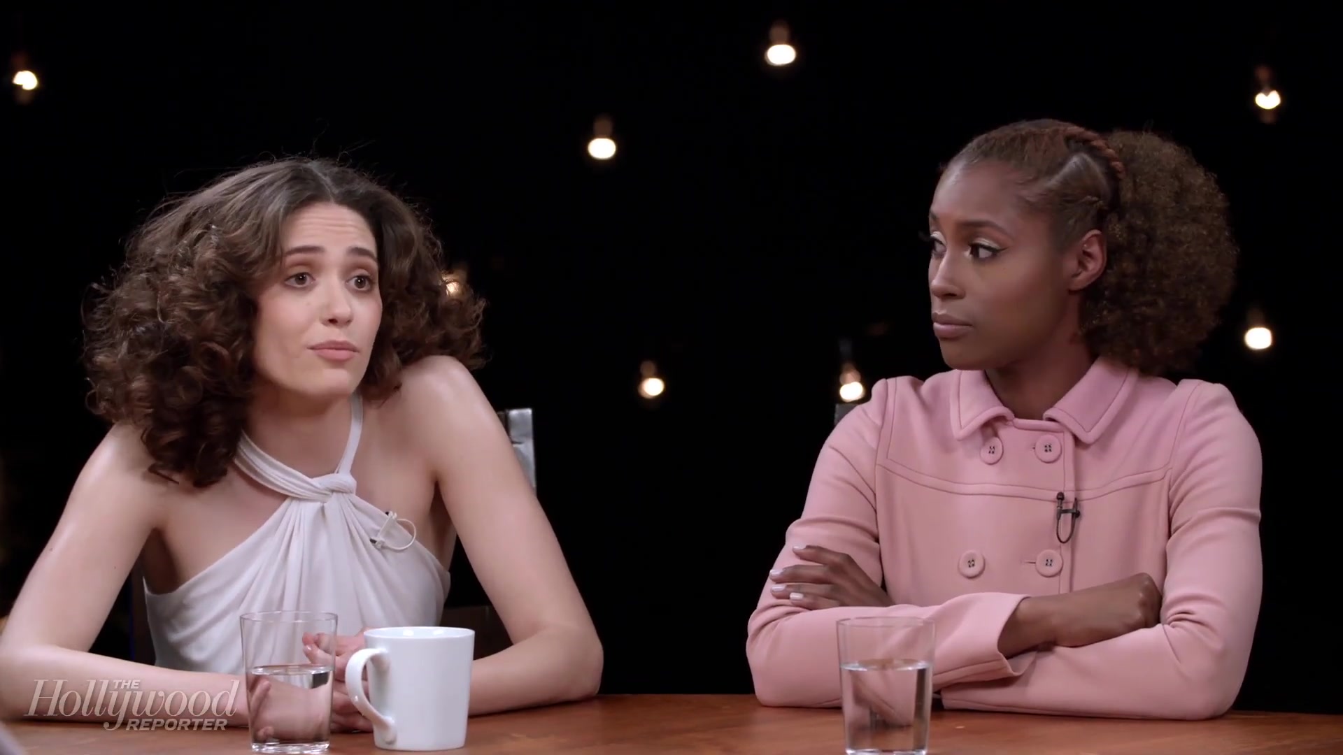 emmyrossumweb_comedyactressroundtable_hollywoodreporter17_001951.jpg
