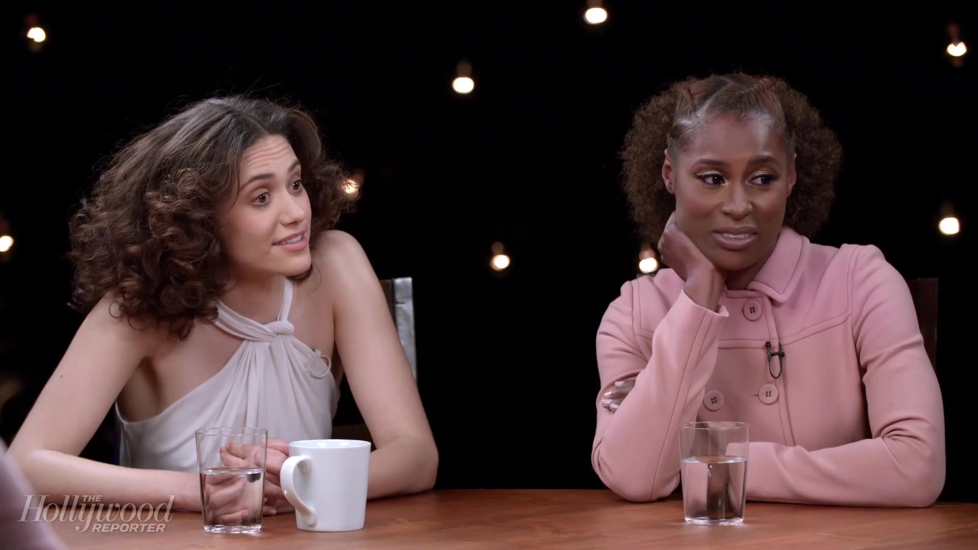 emmyrossumweb_comedyactressroundtable_hollywoodreporter17_002170.jpg