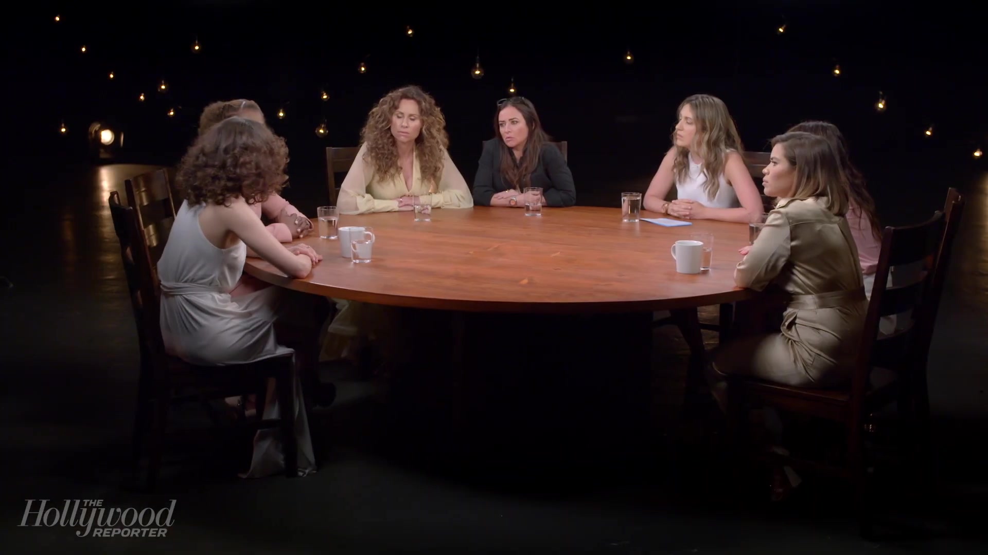 emmyrossumweb_comedyactressroundtable_hollywoodreporter17_002348.jpg emmyrossumweb_comedyactressroundtable_hollywoodreporter17_002348.jpg