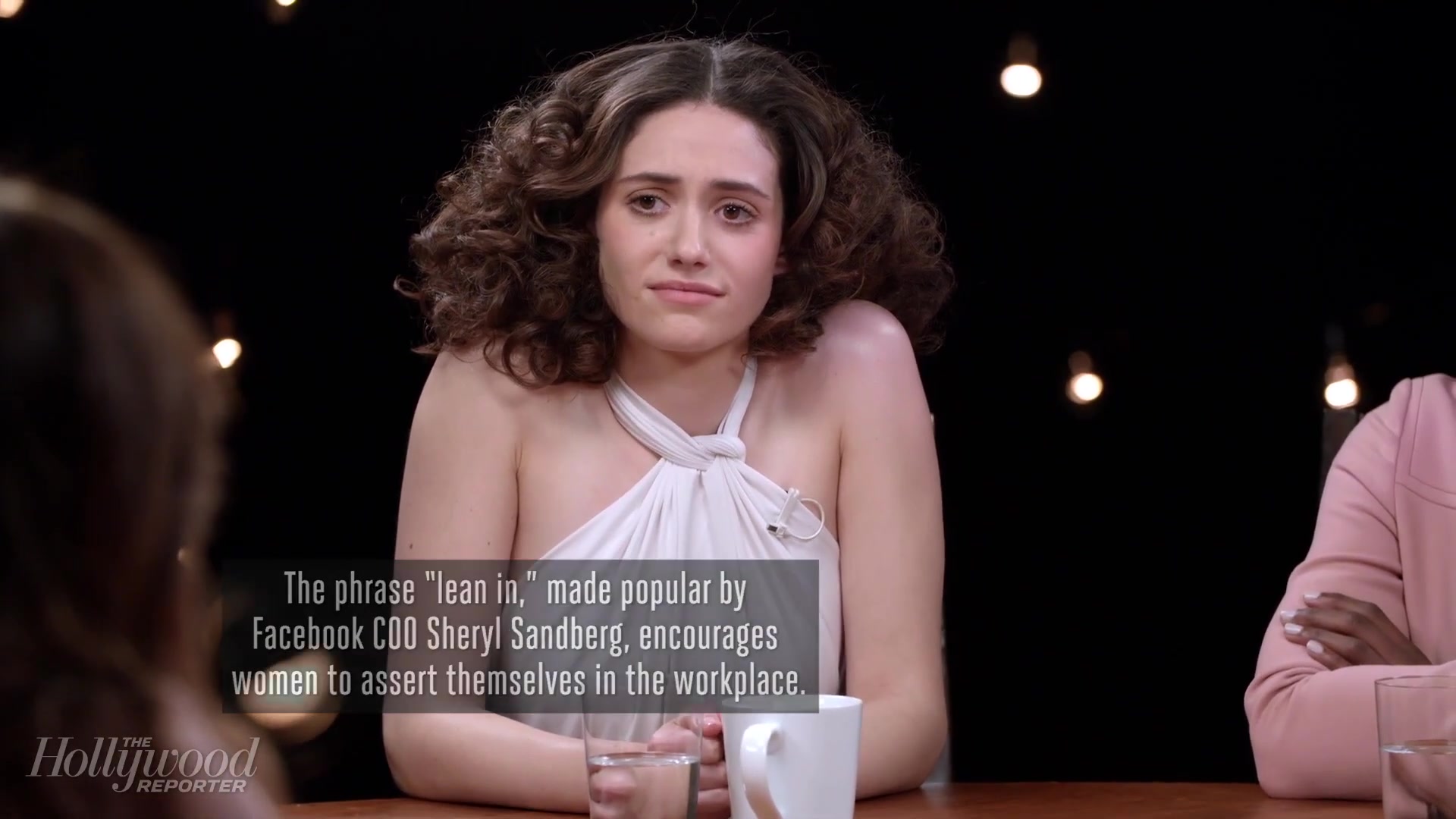 emmyrossumweb_comedyactressroundtable_hollywoodreporter17_002733.jpg