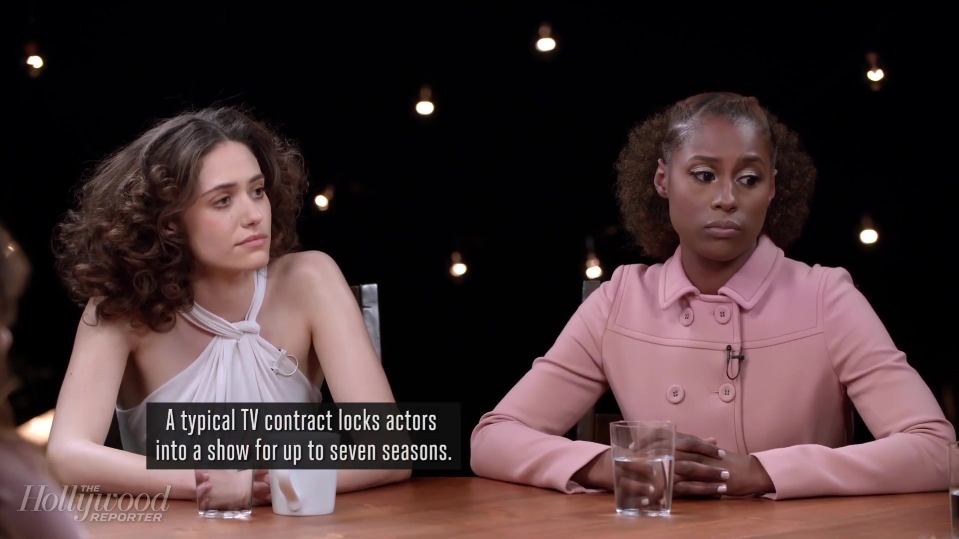 emmyrossumweb_comedyactressroundtable_hollywoodreporter17_002752.jpg