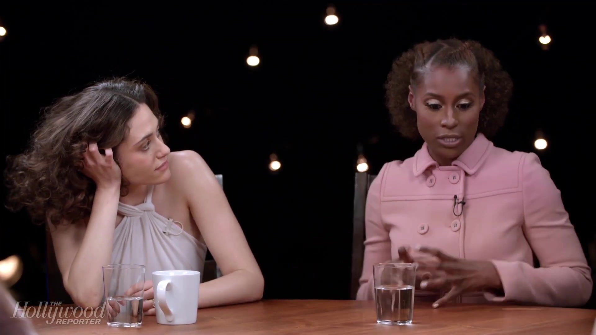 emmyrossumweb_comedyactressroundtable_hollywoodreporter17_002888.jpg