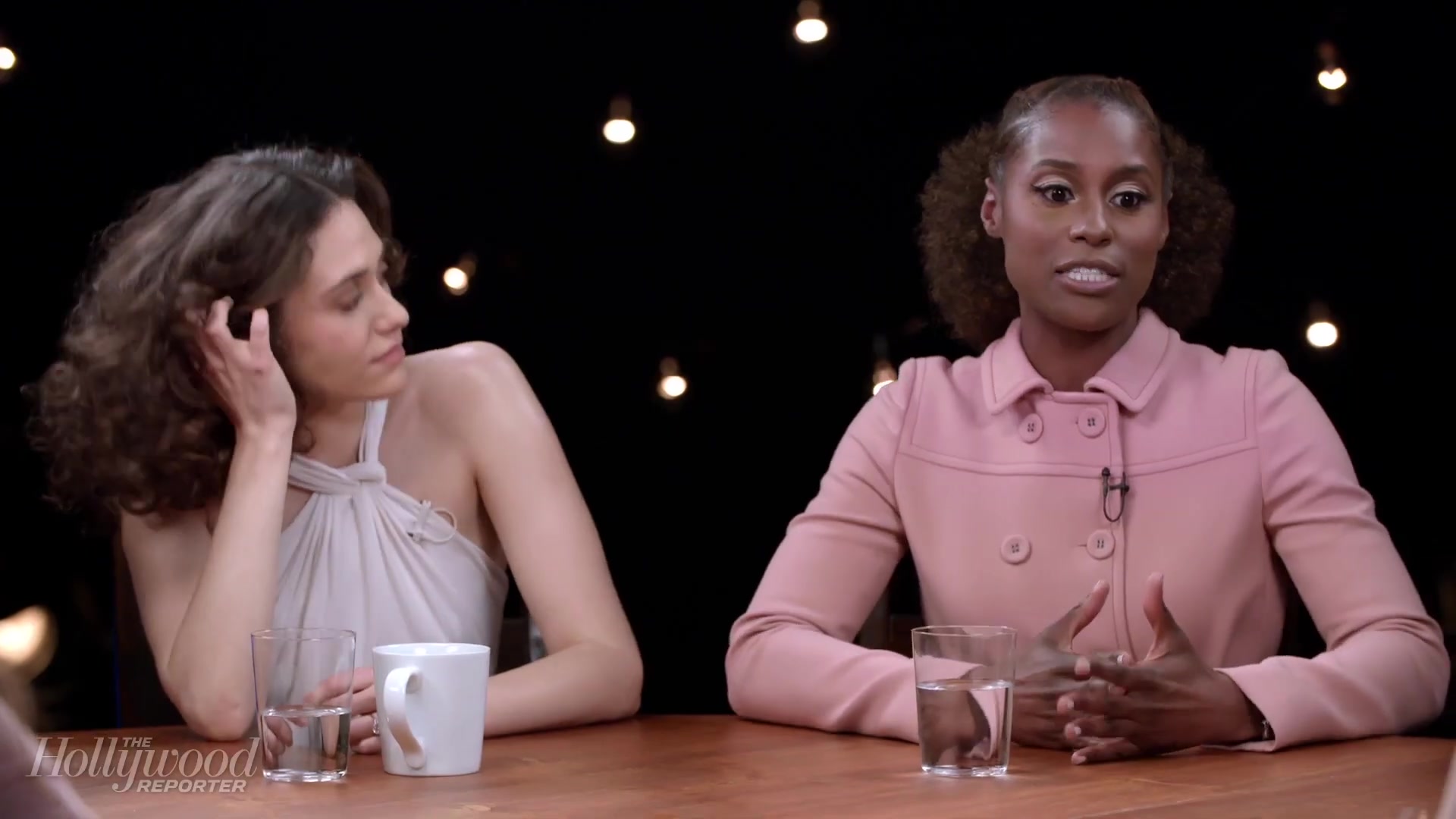 emmyrossumweb_comedyactressroundtable_hollywoodreporter17_002894.jpg