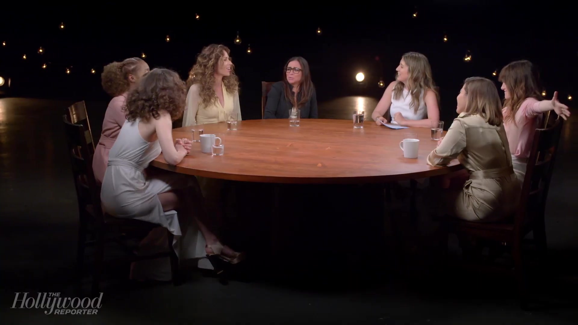 emmyrossumweb_comedyactressroundtable_hollywoodreporter17_002935.jpg