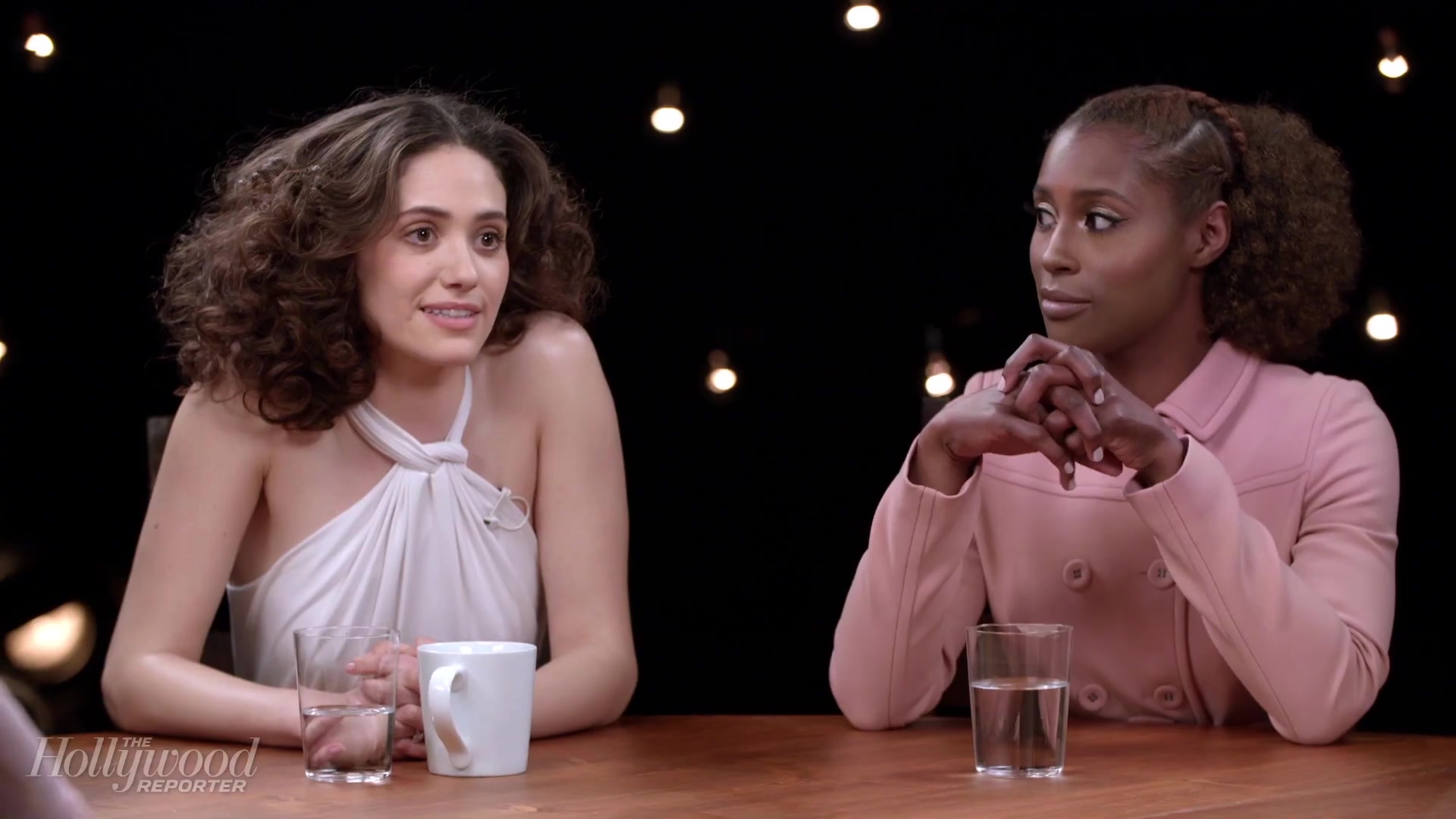 emmyrossumweb_comedyactressroundtable_hollywoodreporter17_002972.jpg