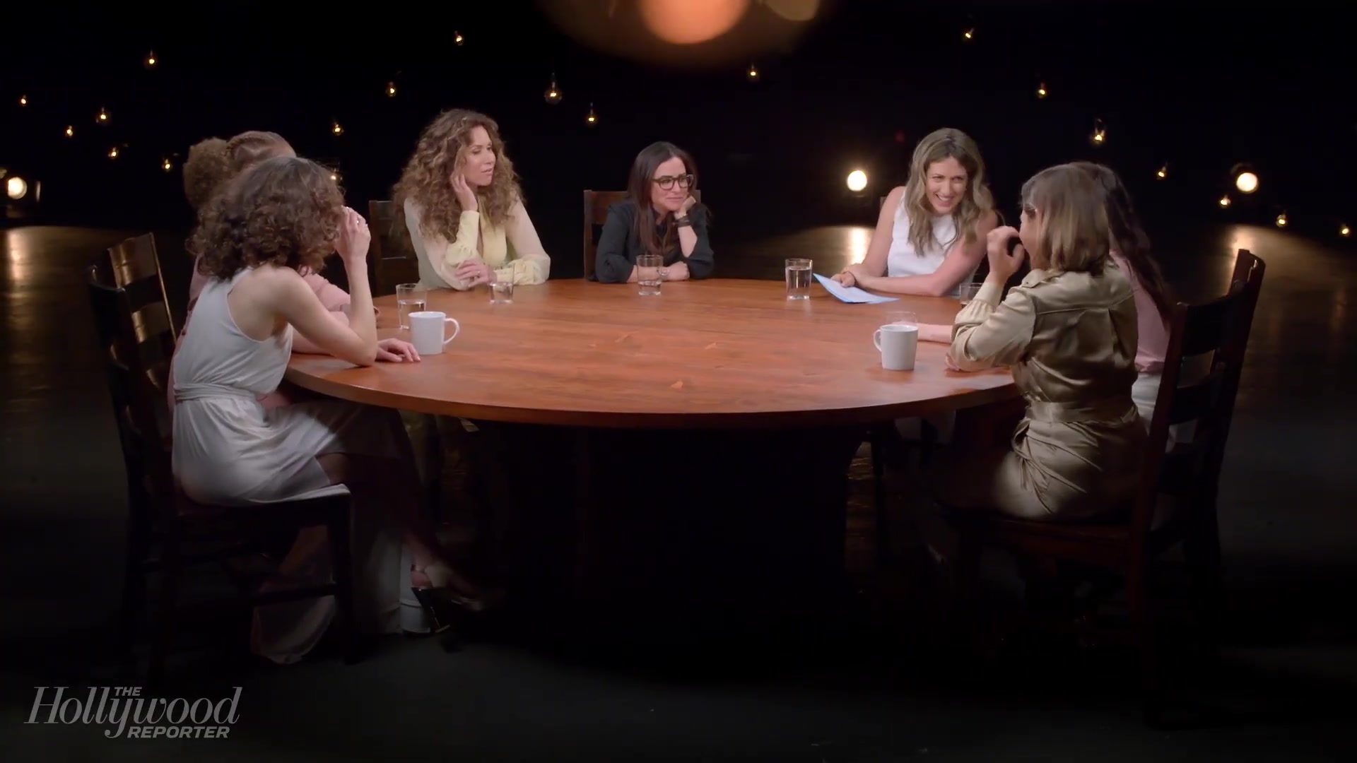 emmyrossumweb_comedyactressroundtable_hollywoodreporter17_003033.jpg