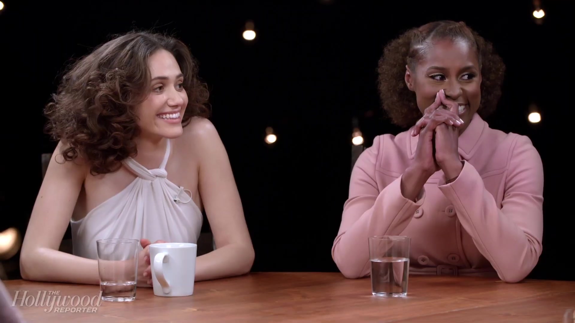 emmyrossumweb_comedyactressroundtable_hollywoodreporter17_003141.jpg emmyrossumweb_comedyactressroundtable_hollywoodreporter17_003141.jpg