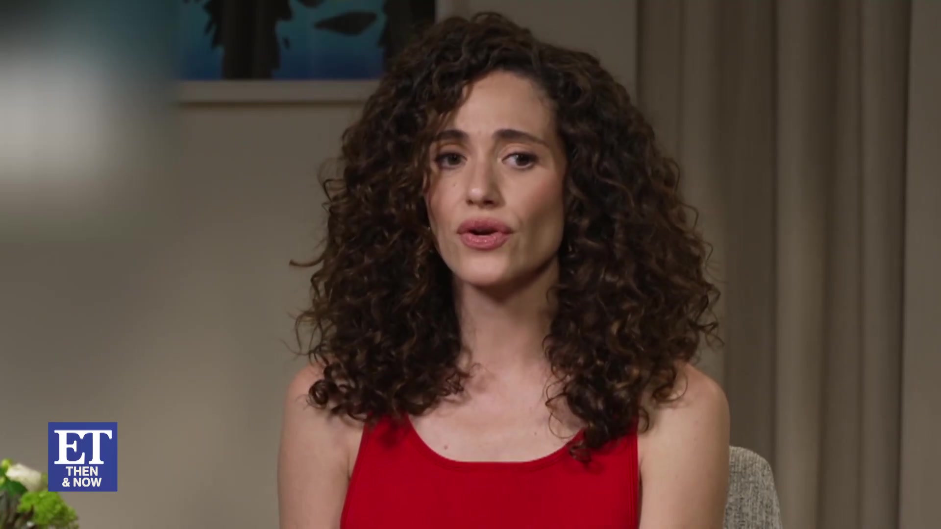emmyrossumweb_etnowthen_furious_000180.jpg